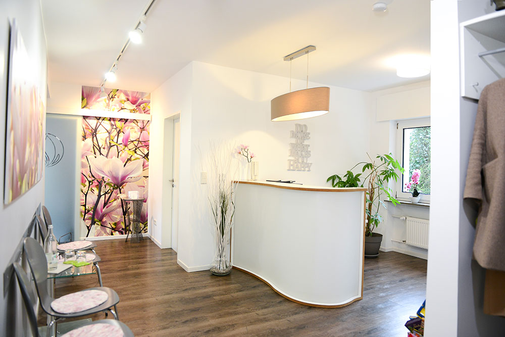 Ästhetische Medizin Wiesbaden – Heilpraktikerin Zaslavskij – Empfang Ästhetische Medizin Wiesbaden - Heilpraktikerin Zaslavskij - Empfang